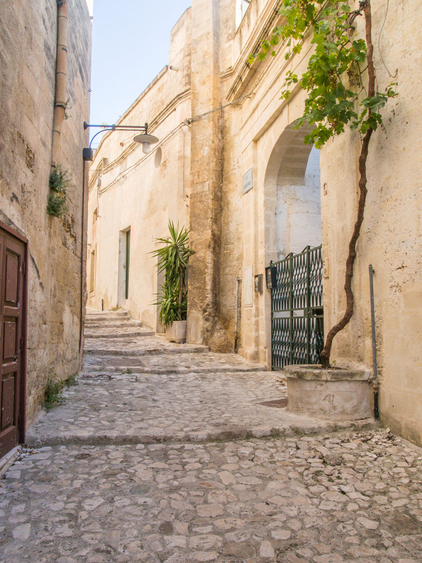 The Sassi of Matera - The Most Spectacular City In Italy | Tech and Facts