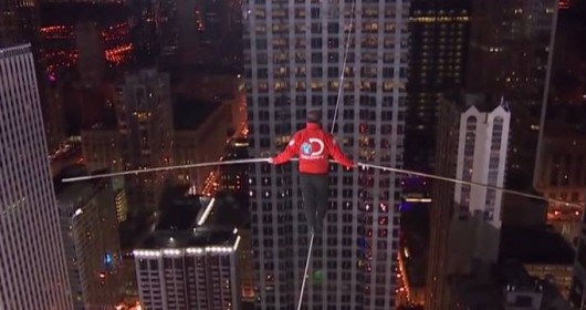 Nik Wallenda Blindedfolded Tightrope Walk